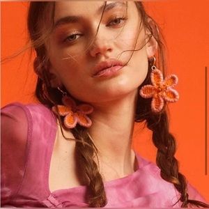 FP delilah crochet hoops